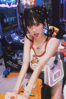 年轻的母亲2